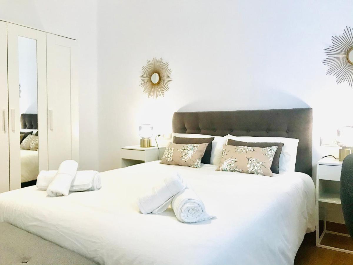 Gleaming & Well Located Apartment In Malaga Center 外观 照片