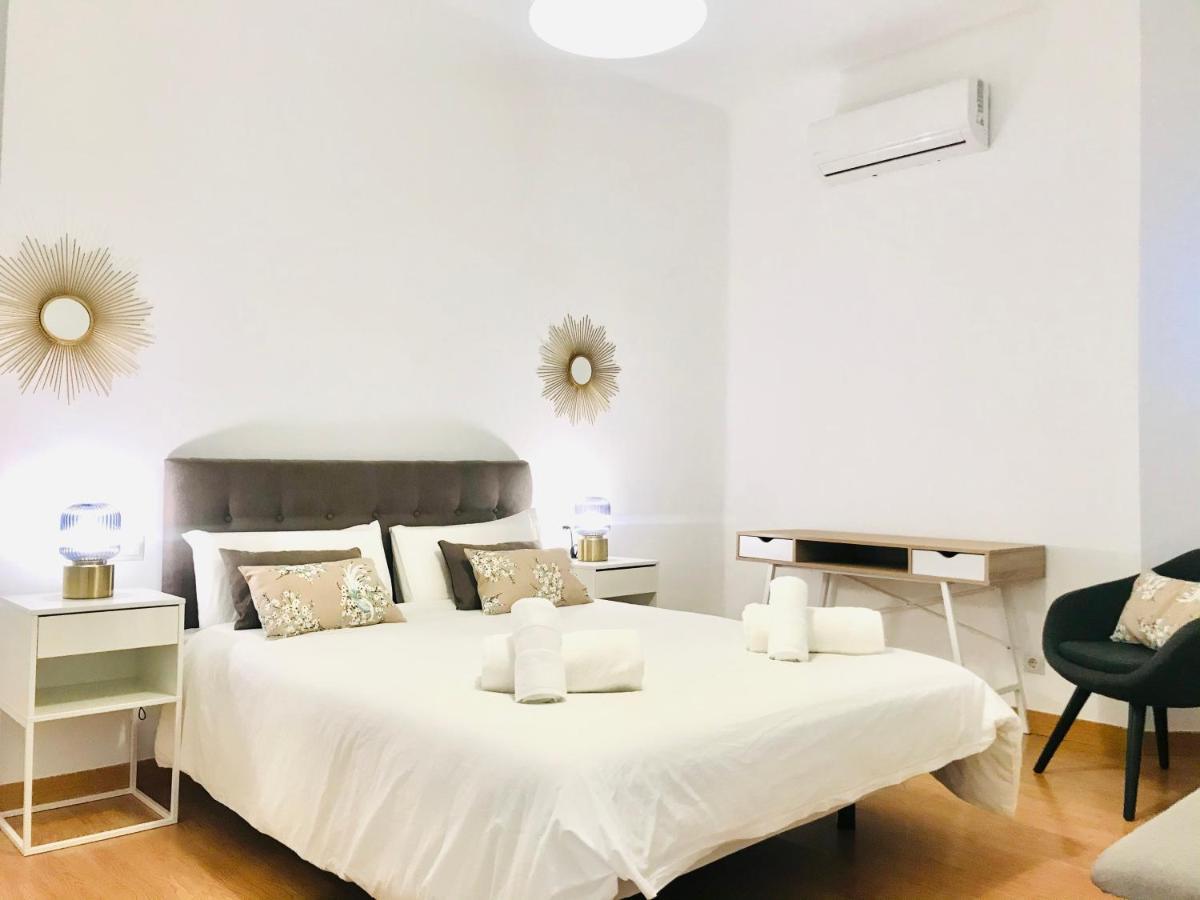 Gleaming & Well Located Apartment In Malaga Center 外观 照片
